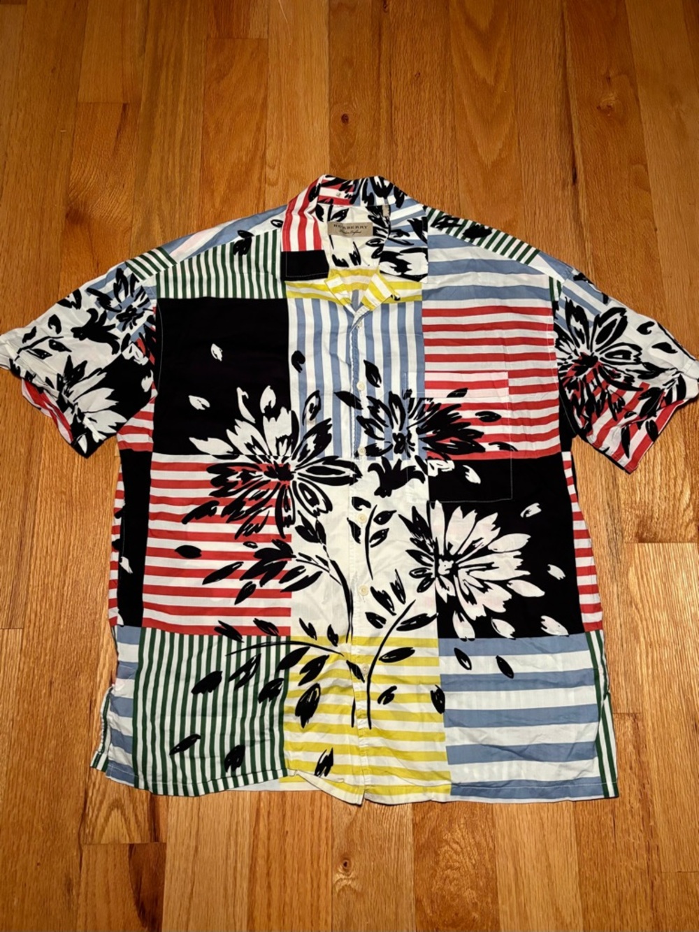 Burberry Short Sleeve Runway Button Down Shirt 🔥